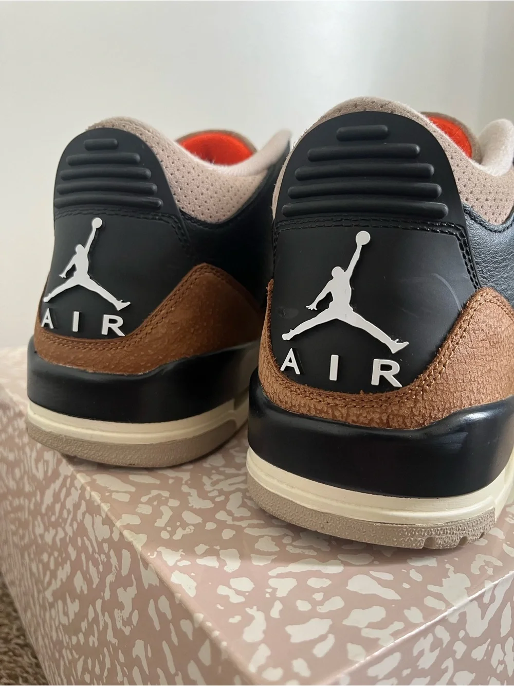Jordan authentic 2022
